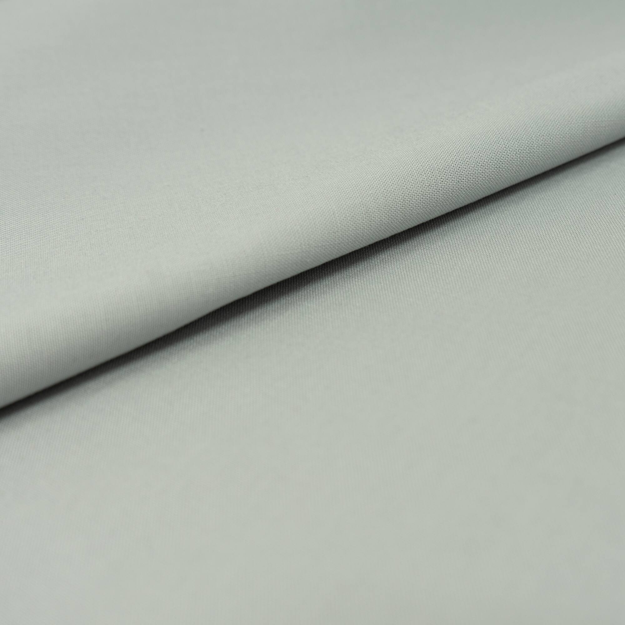 SINGER Oyster Cotton Fabric